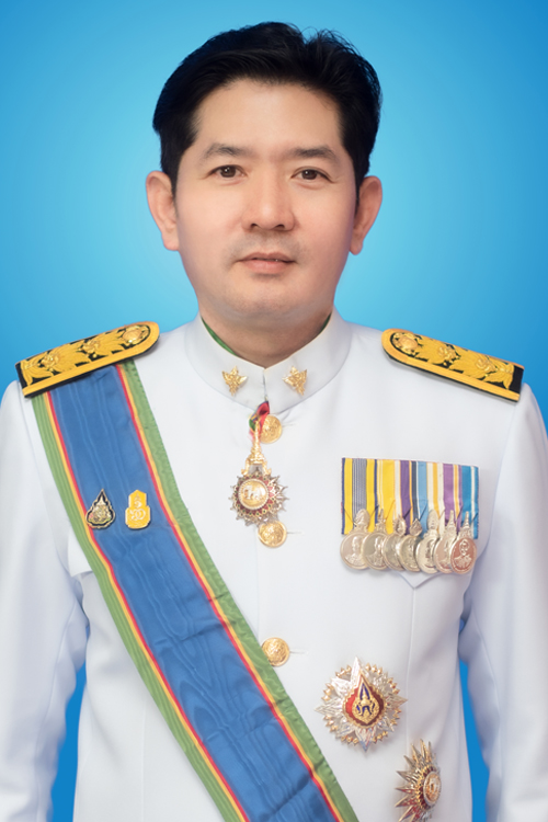 นายบารมี บุญเลิศ