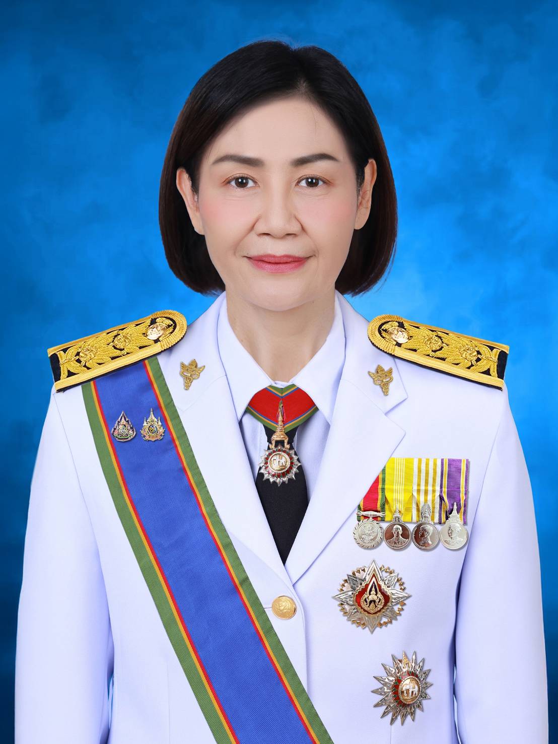นางศรีวรรณ เรืองวัฒนา