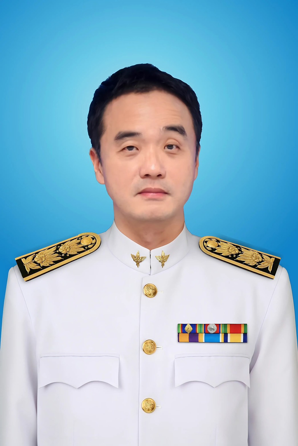 นายธีรพงษ์  ตติยพรกุล